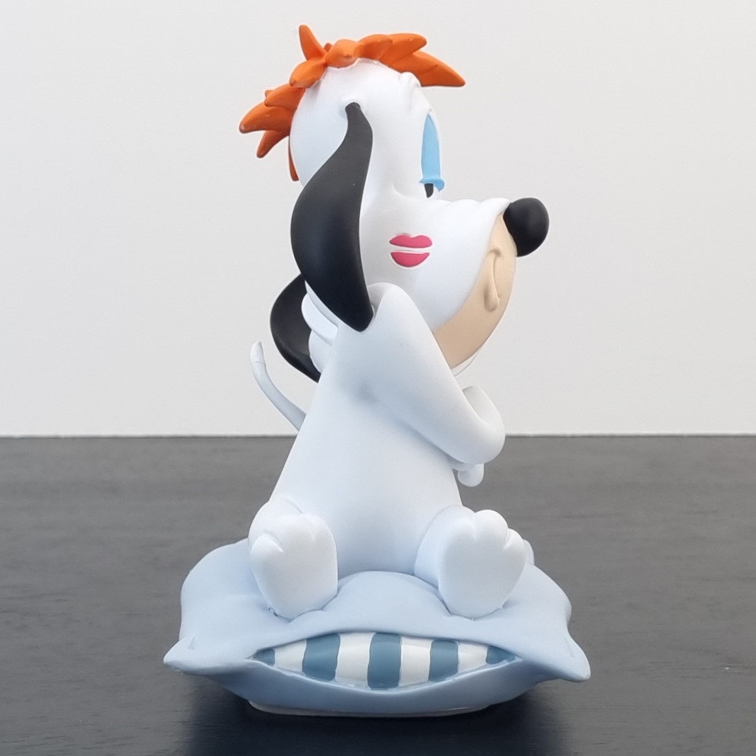 Droopy on a blue pillow figurine _side - Demons & Merveilles Droopy on a blue pillow figurine _side