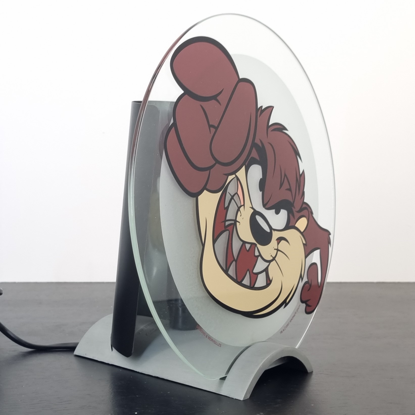 Tasmanian Devil lamp _right front - Demons & Merveilles Tasmanian Devil lamp _right front