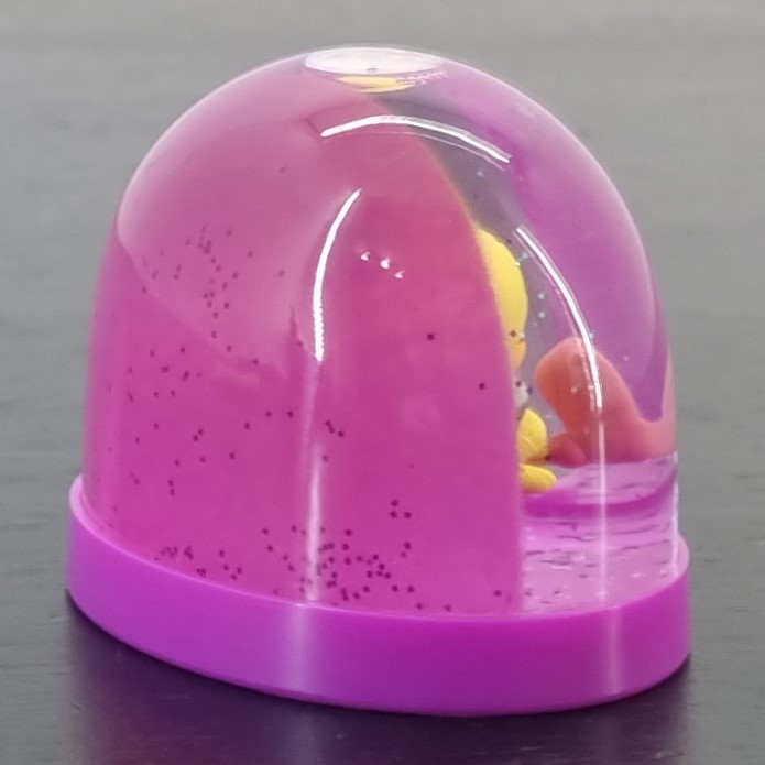 Le Piaf snowglobe - La Teuf _right back - Demons & Merveilles Le Piaf snowglobe - La Teuf _right back