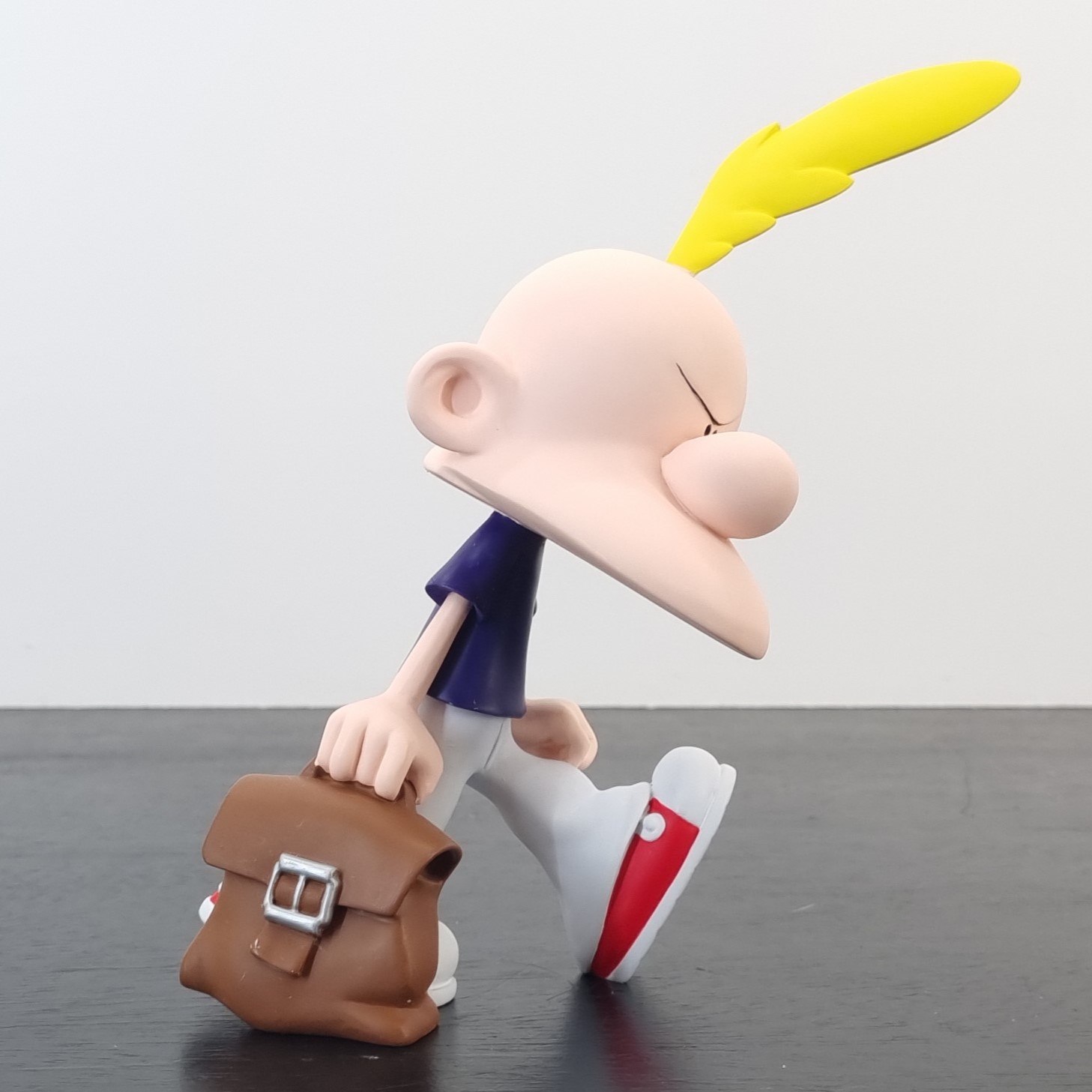 Walking Titeuf statue _right - Demons & Merveilles Walking Titeuf statue _right