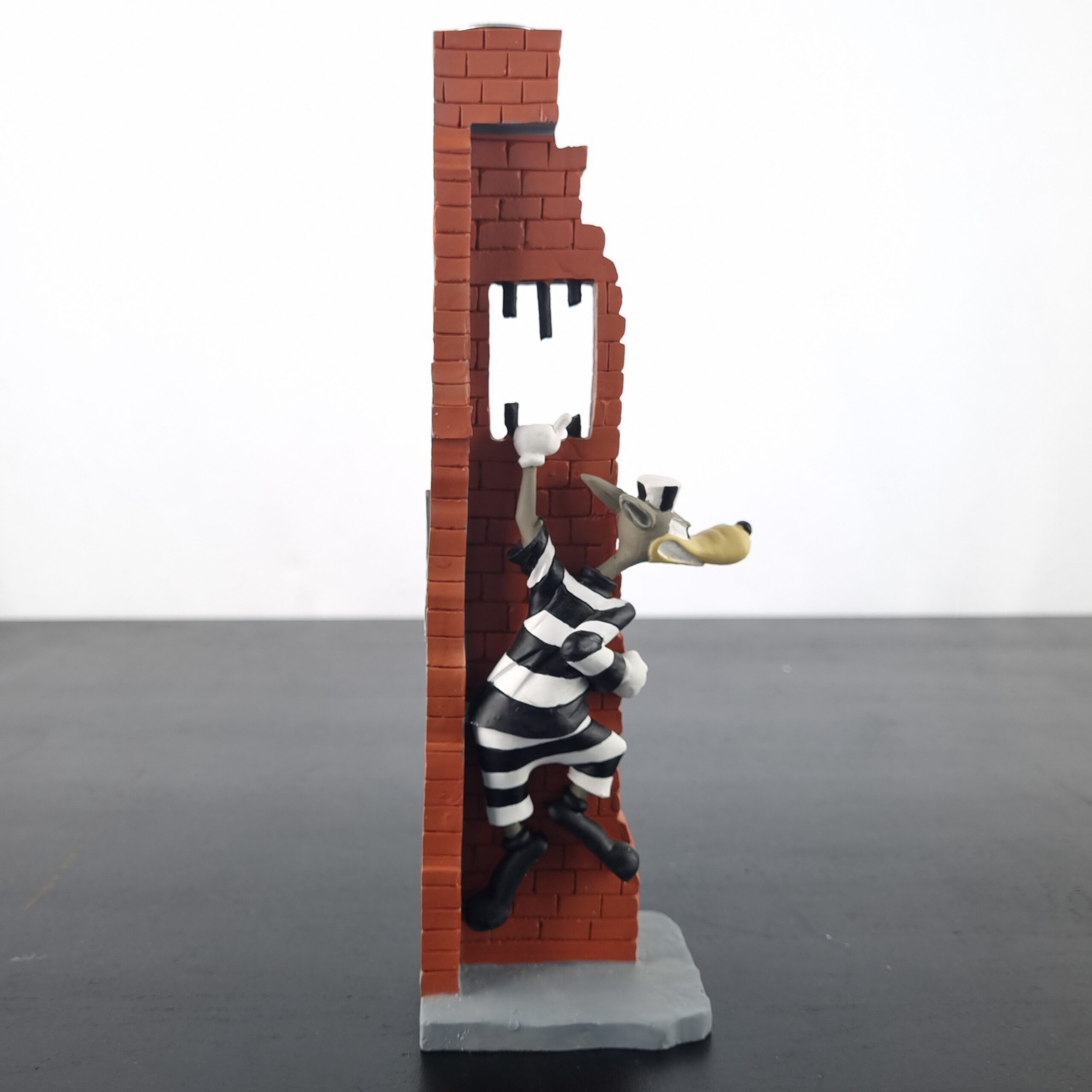 Droopy and Wolf candle stand _back - Demons & Merveilles Droopy and Wolf candle stand _back