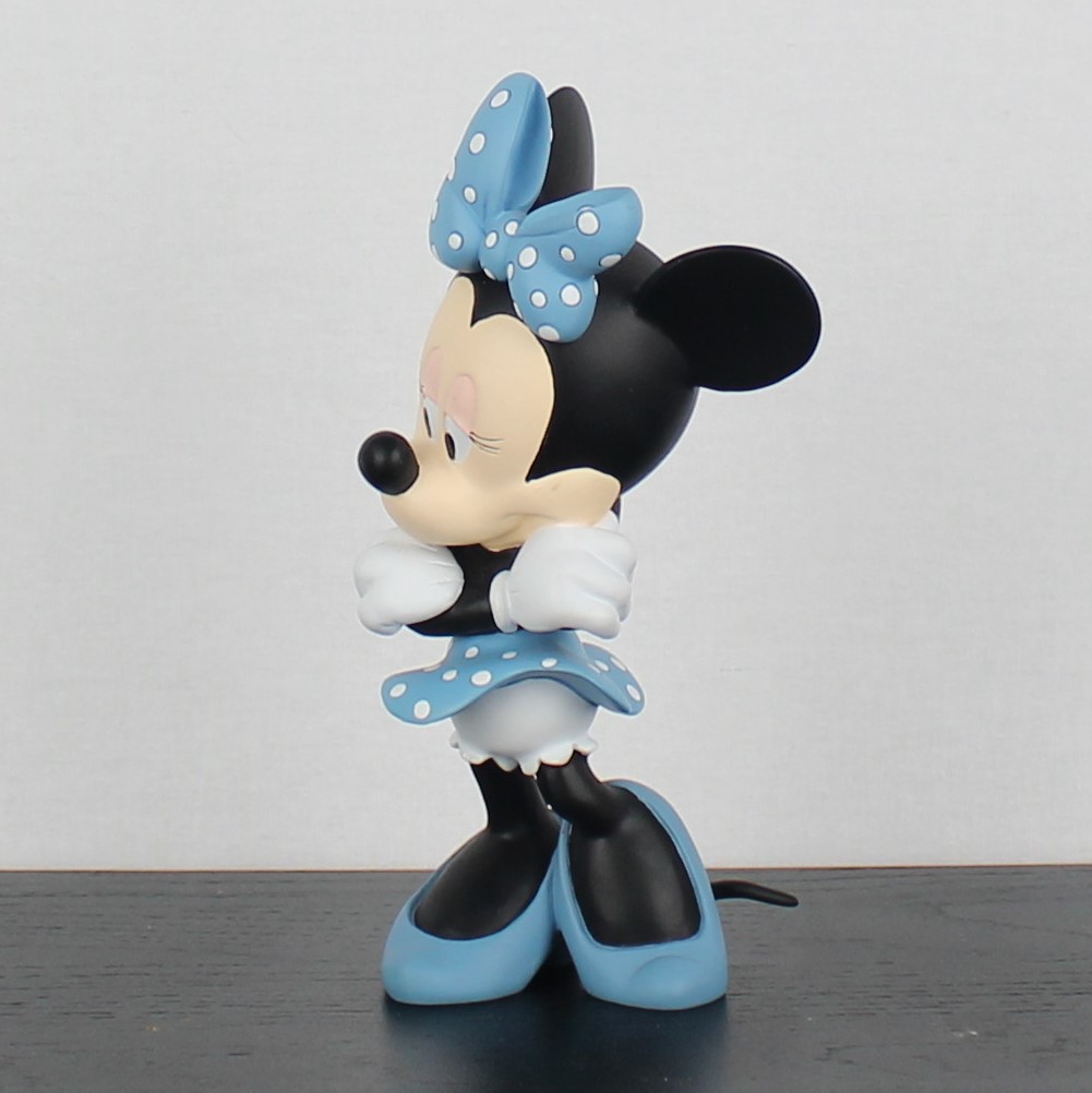 Shy Minnie Mouse figurine _left front