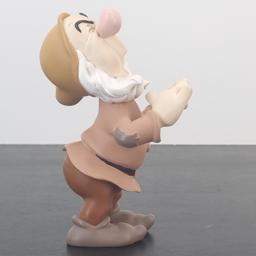 Sneezy figurine _right - Demons & Merveilles Sneezy figurine _right