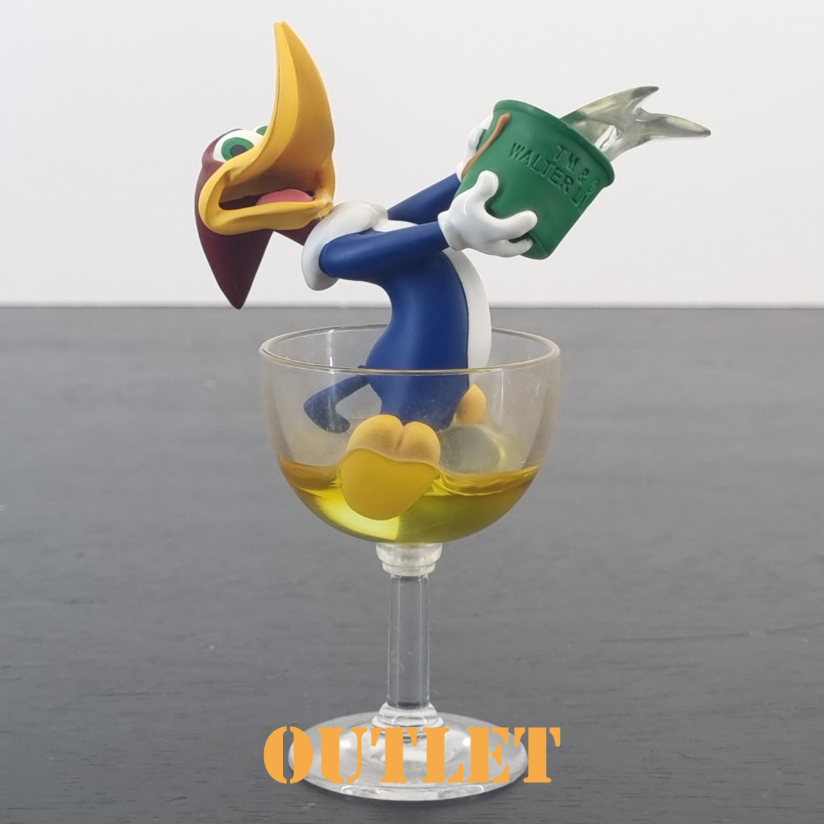 Woody Woodpecker in glass figurine _front - Demons & Merveilles Woody Woodpecker in glass figurine _front