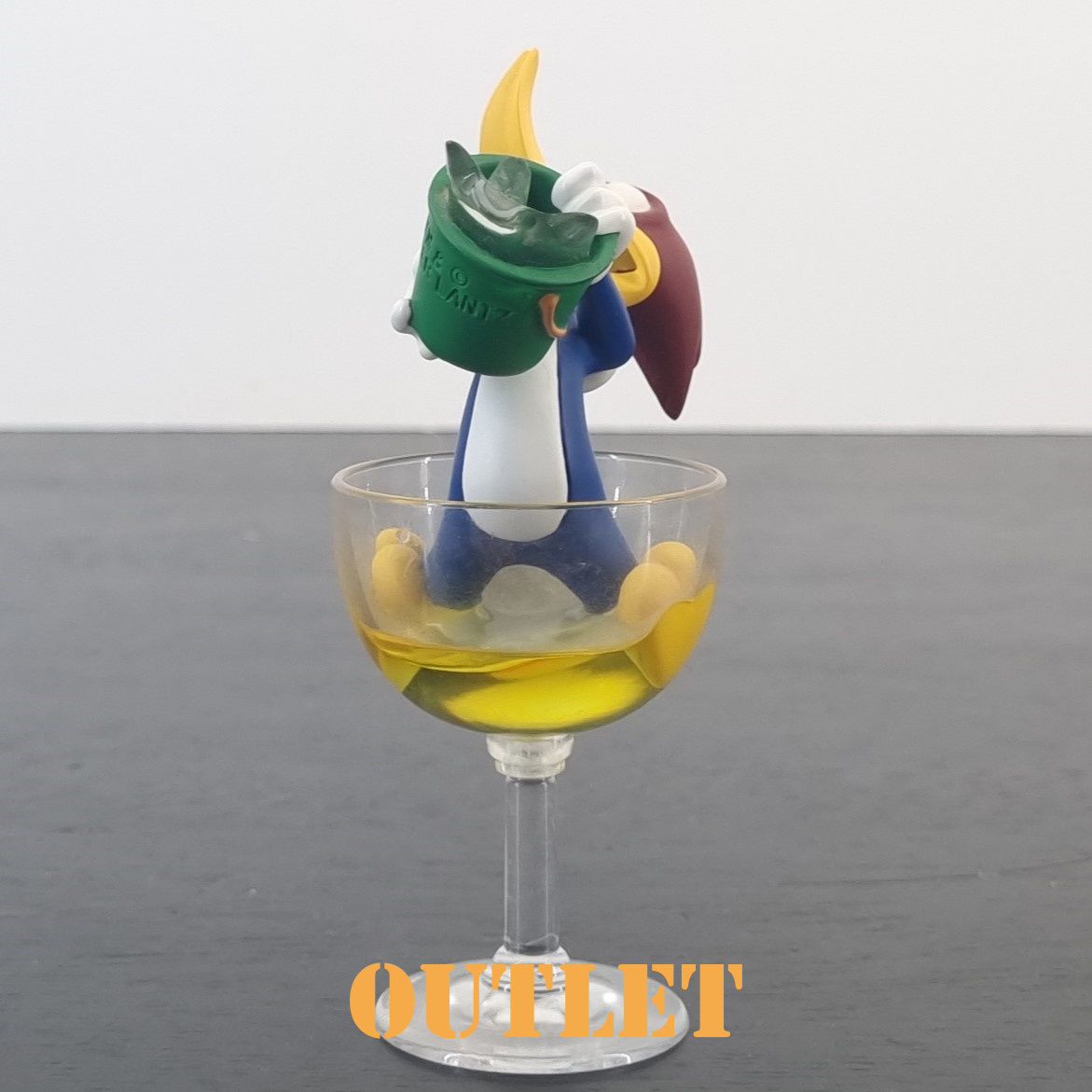 Woody Woodpecker in glass figurine _left - Demons & Merveilles Woody Woodpecker in glass figurine _left