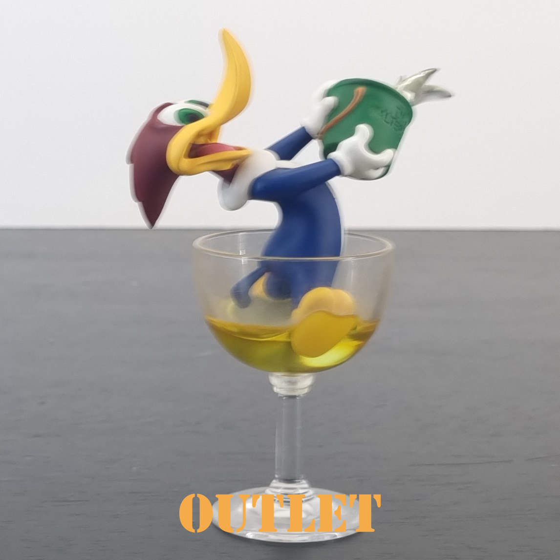 Woody Woodpecker in glass figurine _right front - Demons & Merveilles Woody Woodpecker in glass figurine _right front