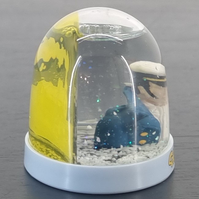 Corto Maltese snowglobe - Demons et Merveilles _right - Demons & Merveilles Corto Maltese snowglobe - Demons et Merveilles _right