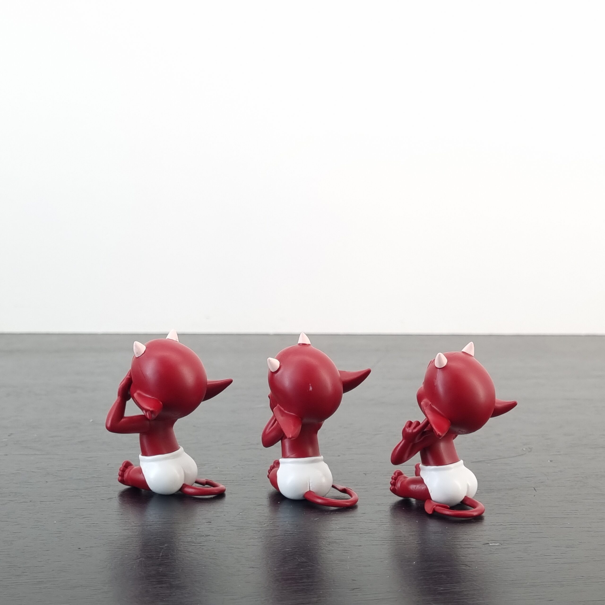 Hot Stuff figurine set Hear no Evil See no Evil Speak no Evil _left back - Demons & Merveilles Hot Stuff figurine set Hear no Evil See no Evil Speak no Evil _left back